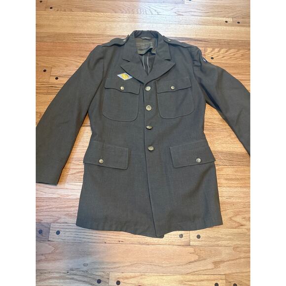 Vtg WW2 US Airforce Military Uniform Jacket w Patches Cap Eagle Buttons